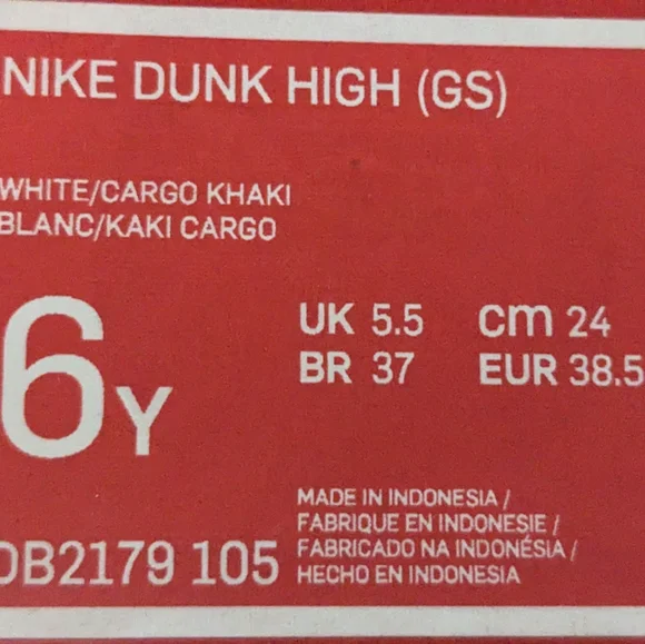 Nike Dunk High Size 7.5 females or 6Y - Picture 10 of 10